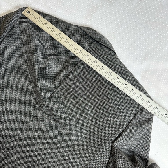 NWT The Kooples Gray Checkered Mens Blazer. Size FR 44, US XS - Picture 9 of 14